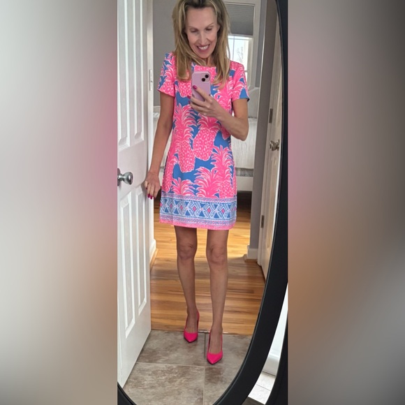 Lilly Pulitzer Dresses & Skirts - Lilly Pulitzer blanca stretch romper - stunning print - very lilly!!